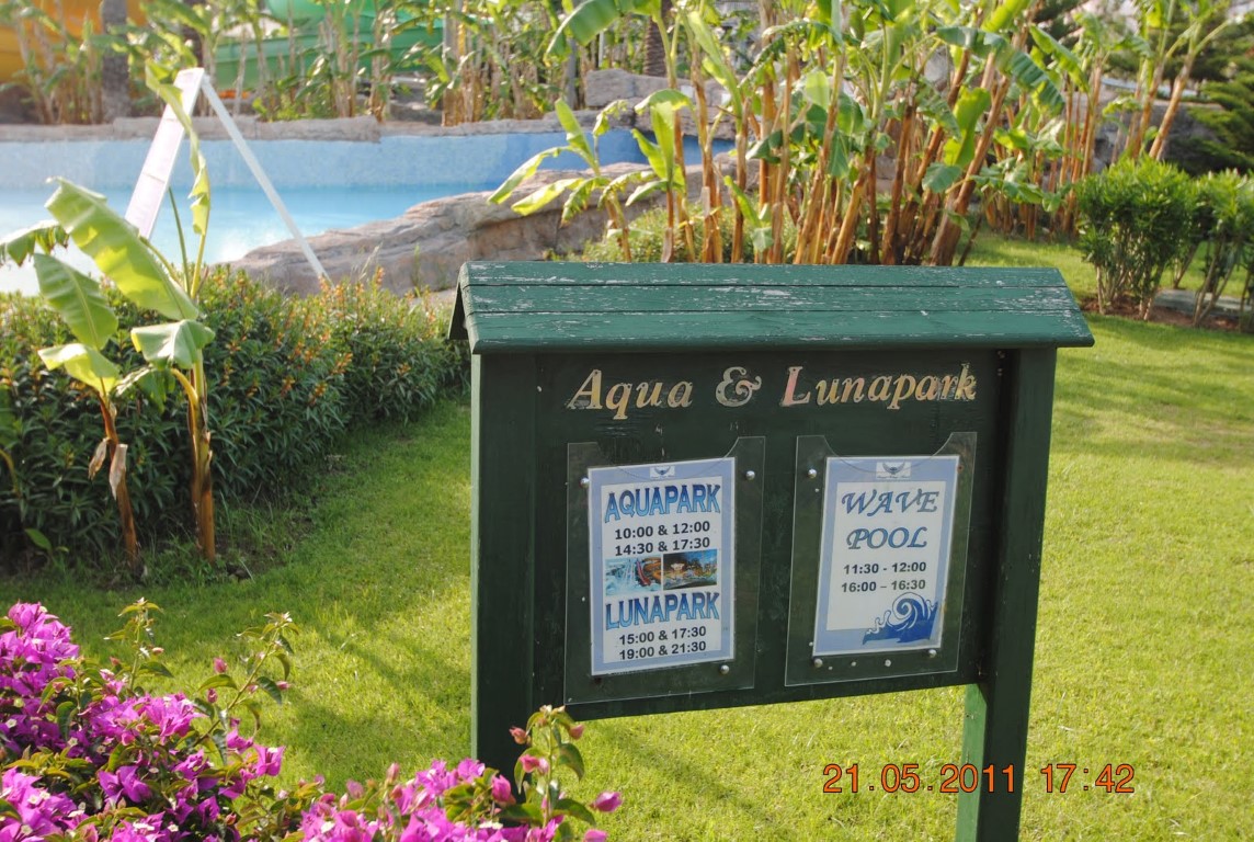 imagini hotel ROYAL WINGS LARA